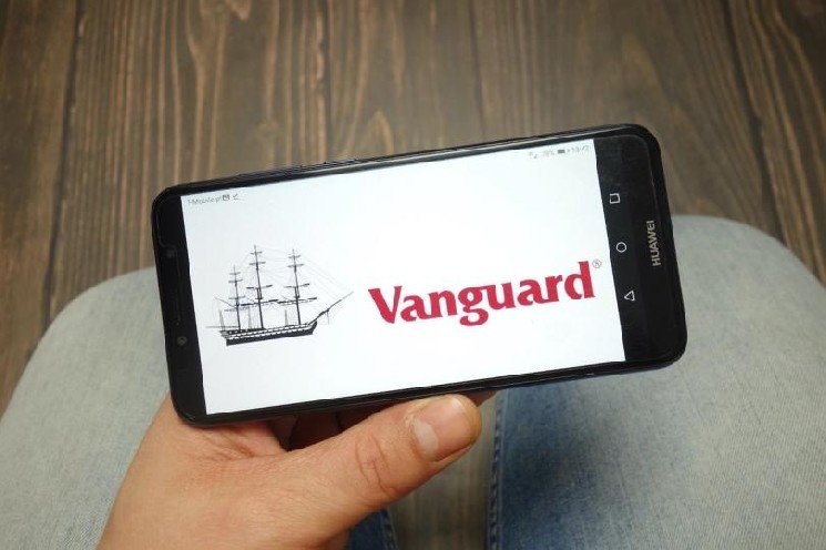 Vanguard opens search for digital assets leader in sign of evolving crypto strategy