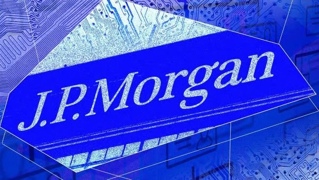 JPMorgan says bitcoin's main risk isn't Strategy, but blockchain adoption that doesn't benefit public chains and tokens