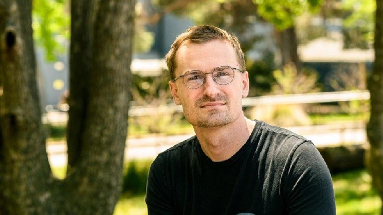 Coinbase's Jesse Pollak steps back from Base app leadership after admitting his crypto social strategy failed
