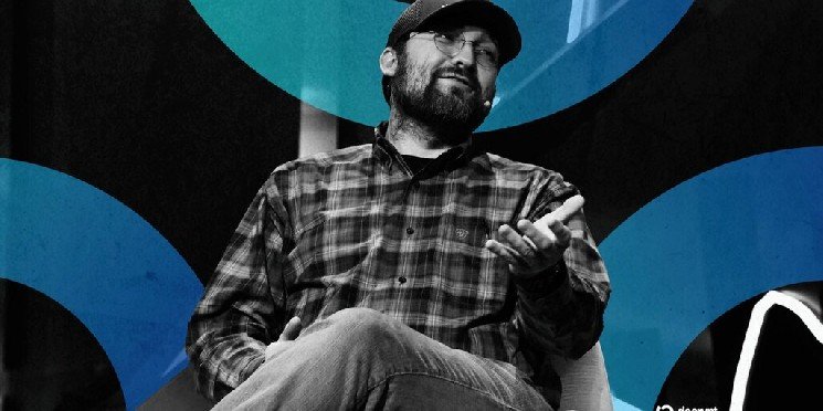 Cardano Pumps as Network Moves to Further Decentralize Development