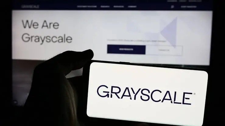 A First in the US: Grayscale Applies for ETF for Controversial Altcoin!