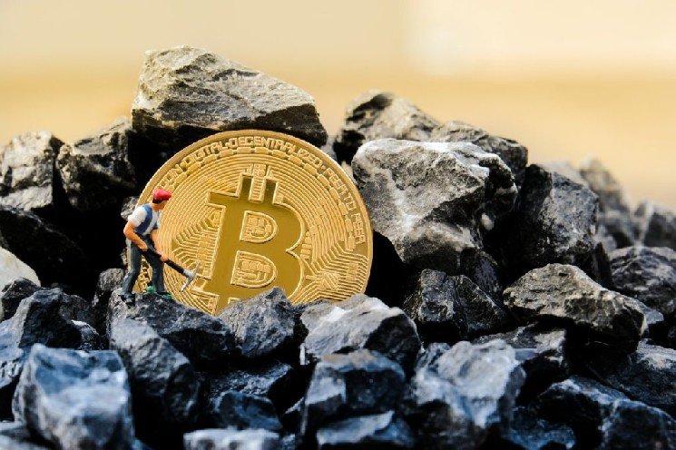 MARA Holdings CEO Compares Powering AI to Bitcoin Mining! Which is More Profitable?