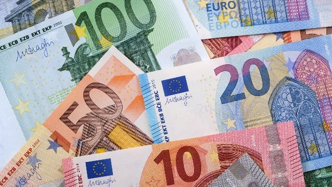Xryma Launches Regulated Euro Stablecoin