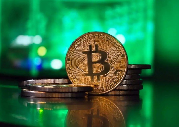 A Signal Seen Once a Year in Bitcoin: “The Calm Before the Storm…”