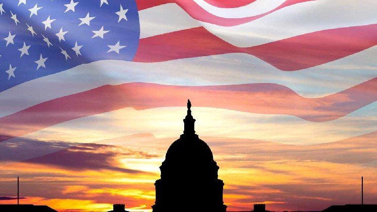 Senate Will Vote on CLARITY Act Before August Recess, Lummis Says