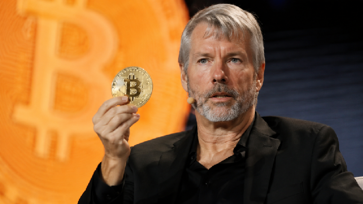 Big Bull Saylor Steps Up Bitcoin Selling: Strategy Announces Another Massive BTC Sale!