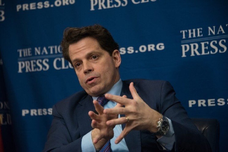 Anthony Scaramucci Says Peter Schiff's Analysis on US Debt, Inflation Leads Him to Gold as Solution: 'I Reach a Different Asset…Buy Bitcoin'