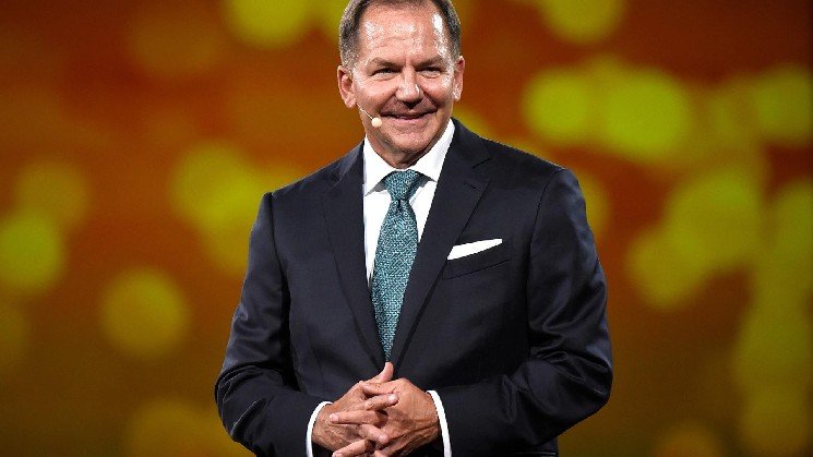 Paul Tudor Jones’ investment firm increases stake in BlackRock's bitcoin ETF after year of selling