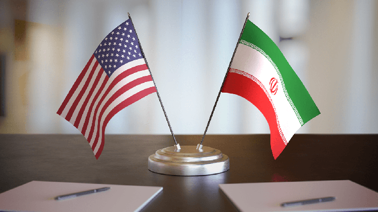 Crypto Stocks Break Free as Wall Street Buckles Under Iran Risk