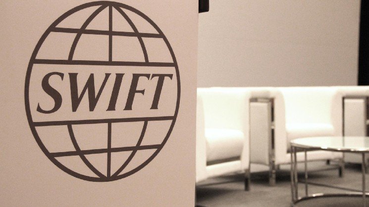 HSBC, Standard Chartered execute first live banking transaction on Swift’s 24/7 ledger