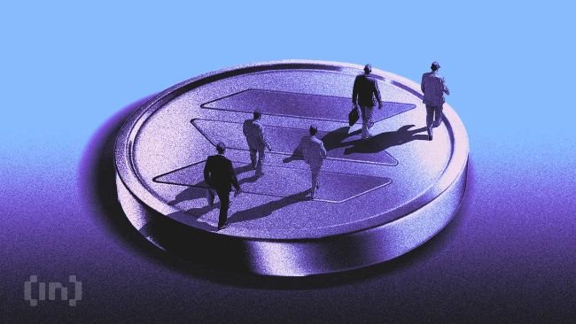 SpaceXAI Manager Calls Crypto ‘Insane’: 2 Solana Meme Coins Jump Up to 40%