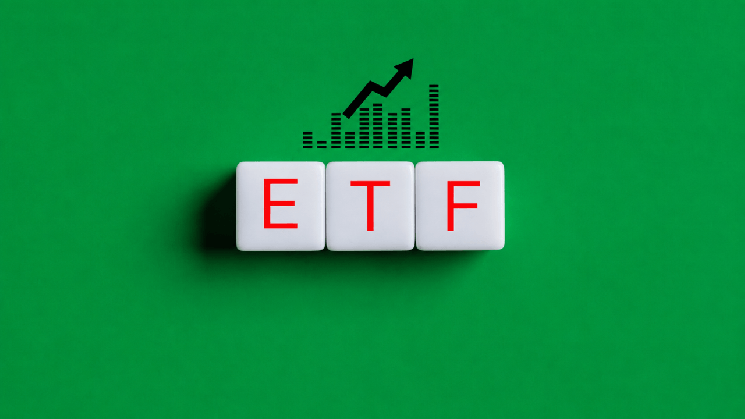 Crypto ETFs Pull in $2.07 Billion as Bitcoin and Ether Lead the Week