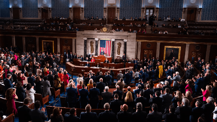 CLARITY Act Odds Stay Buried as Senate Showdown Closes In