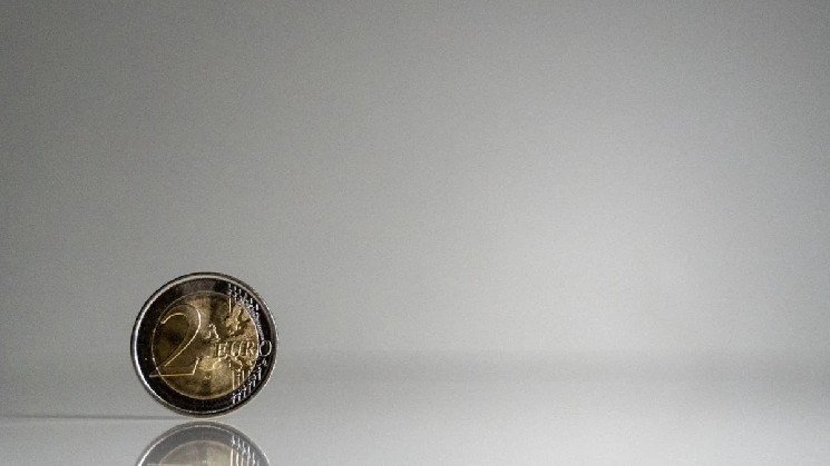 Crypto Whale 0x7378 Reveals $14.93M Earnings in VVV and LIT