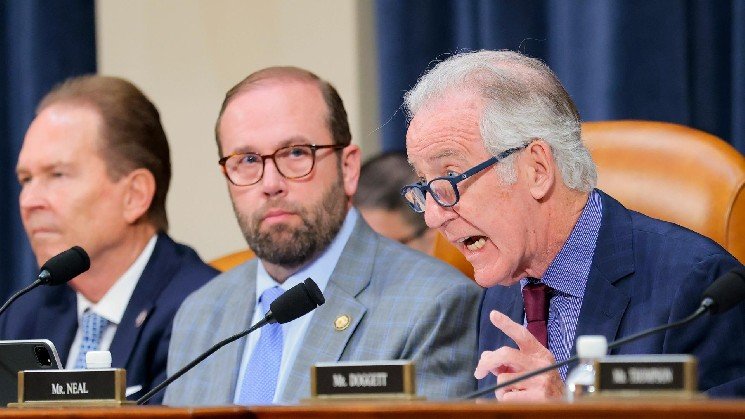 U.S. House's tax committee advances crypto tax bill in wake of Clarity Act loss