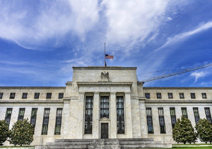 Bitcoin (BTC) Reacts to First Rate Hike in Years