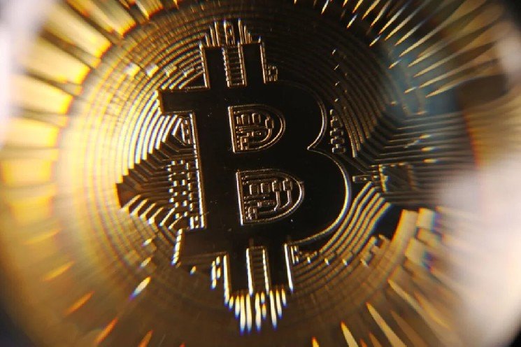 Founder of a Chinese Mining Company Reveals He Bought Back All the Bitcoin He Sold—Here’s Why