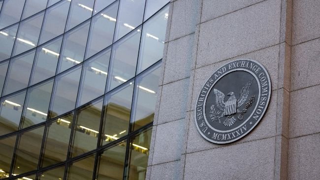 SEC Staff Adds 'No Central Party' Limit to Token Buyback FAQ